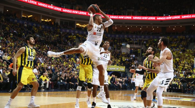 tavares rebote partido fenerbahce real madrid