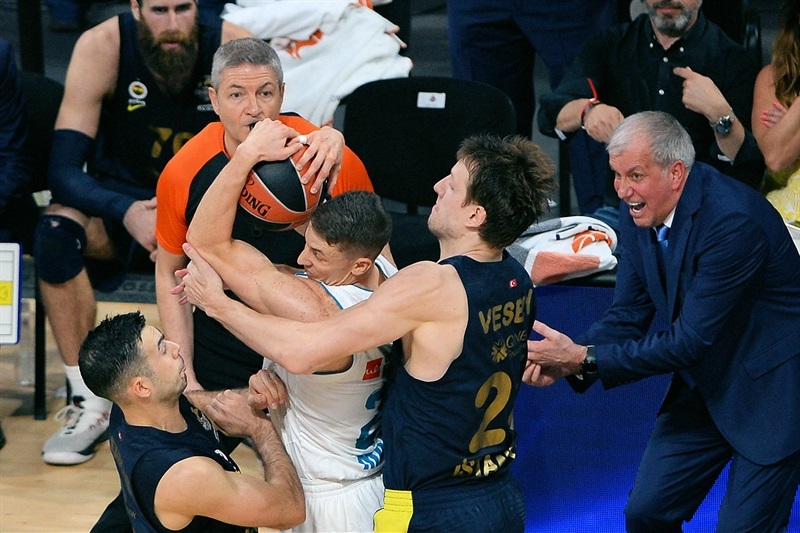 Jaycee Carroll Real Madrid baloncesto euroliga 24senblanco