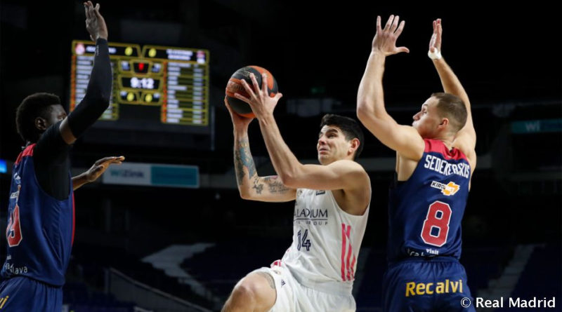 deck entra a canasta partido real madrid baskonia liga endesa 2020-21 24senblanco