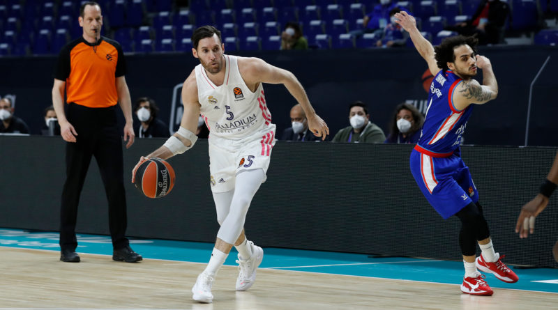 rudy fernández y shane larkin real madrid anadolu efes euroliga 2020-21 24senblanco