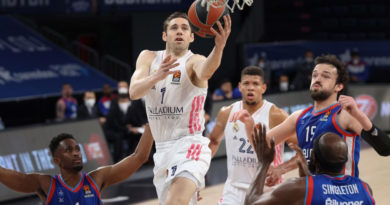 causeur entra a canasta partido anadolu efes real madrid estambul playoff euroliga 2020-21