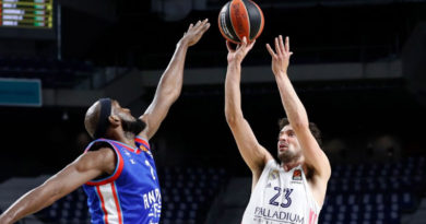 llull lanza ante singleton playoffs euroliga 2020-21 real madrid anadolu efes 24senblanco