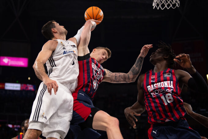 real madrid baskonia alberto abalde